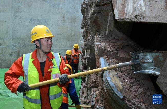 合肥軌道(dao)交通4号線南延線(xiàn)全線“洞通”