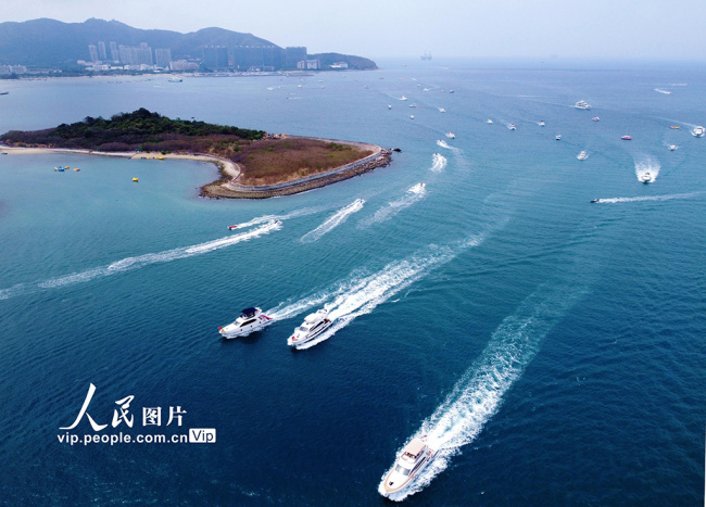 海南三亞：千(qian)帆出海