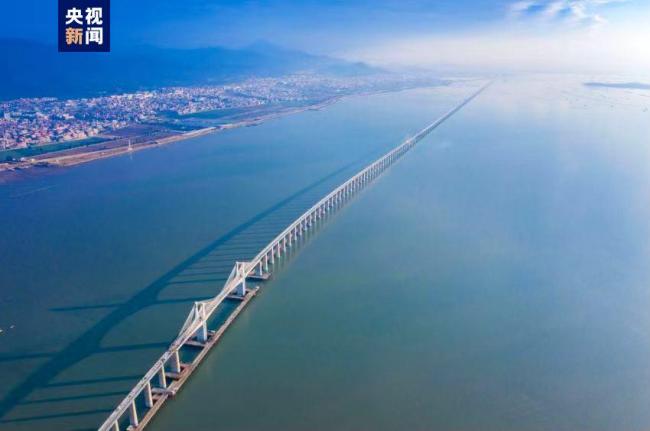 開通倒計(jì)時!複興号(hào)智能動車(che)組正式在(zài)福廈高鐵(tiě)試跑